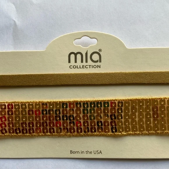Mia collection 2-piece gold tone choker necklace set - Picture 3 of 5